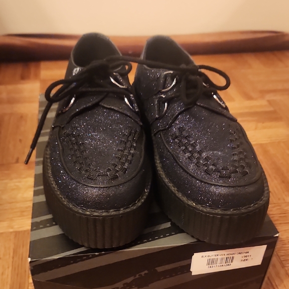 Black Glitter Platform Shoes - Picture 1 of 7